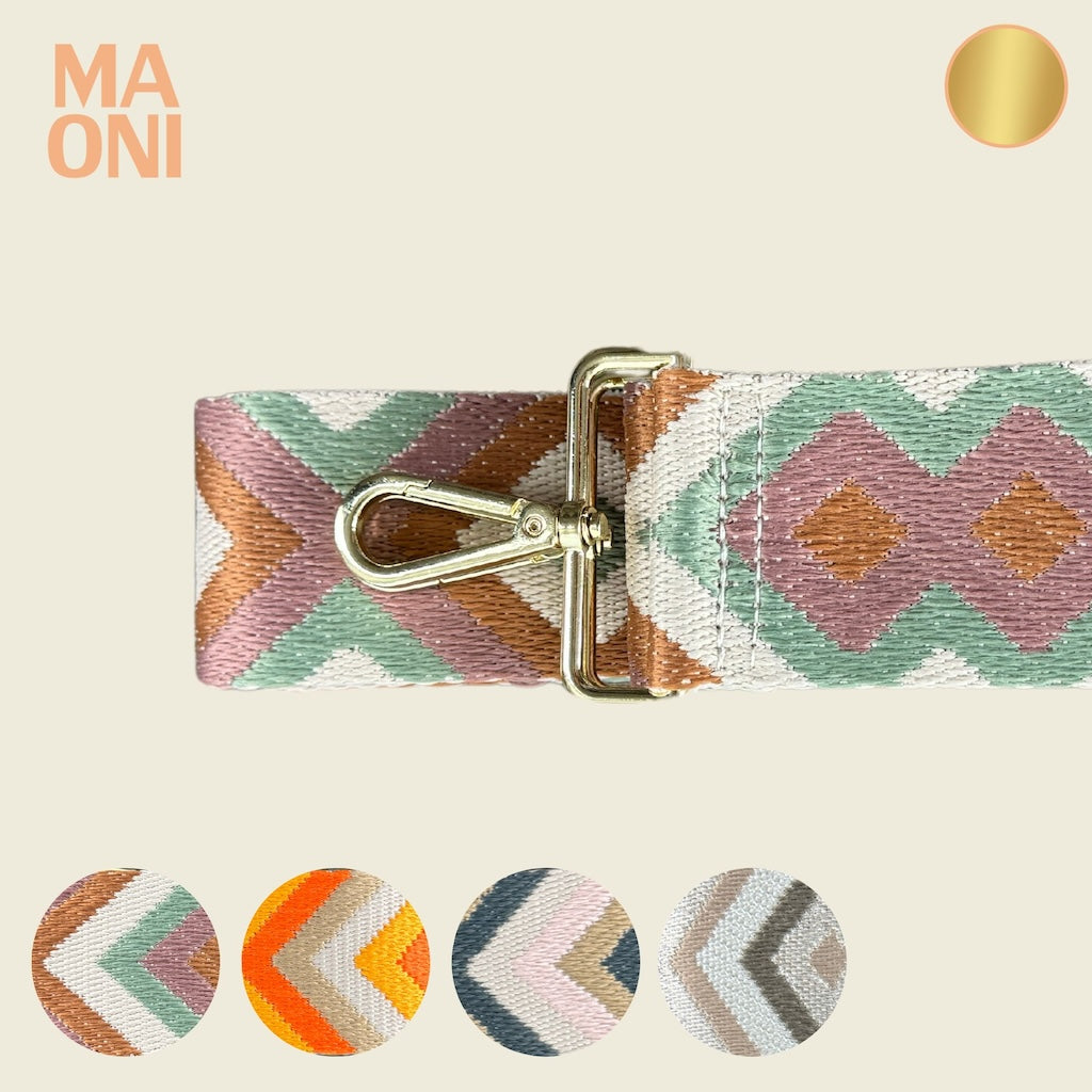 Gemusterter Gurt mit goldenem Verschluss, präsentiert in vier verschiedenen Farben des Musters – jeweils in Kreisen dargestellt.