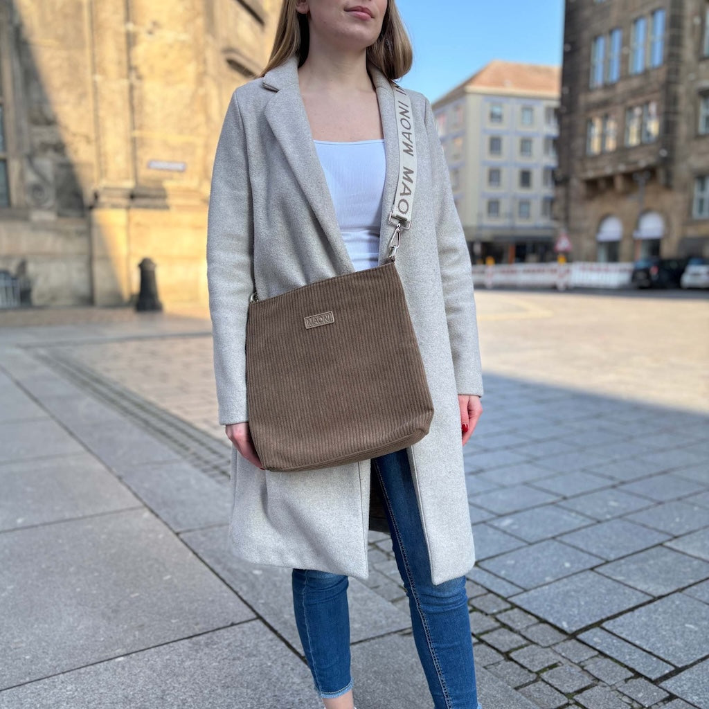 braune cord tasche mit austauschbarem gurt