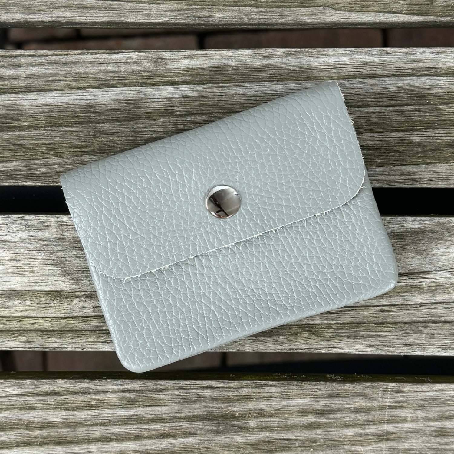 graue Geldbörse klein