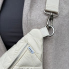 Gesteppte Bauchtasche