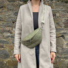 Gesteppte Bauchtasche