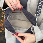 Cord Crossbody Tasche